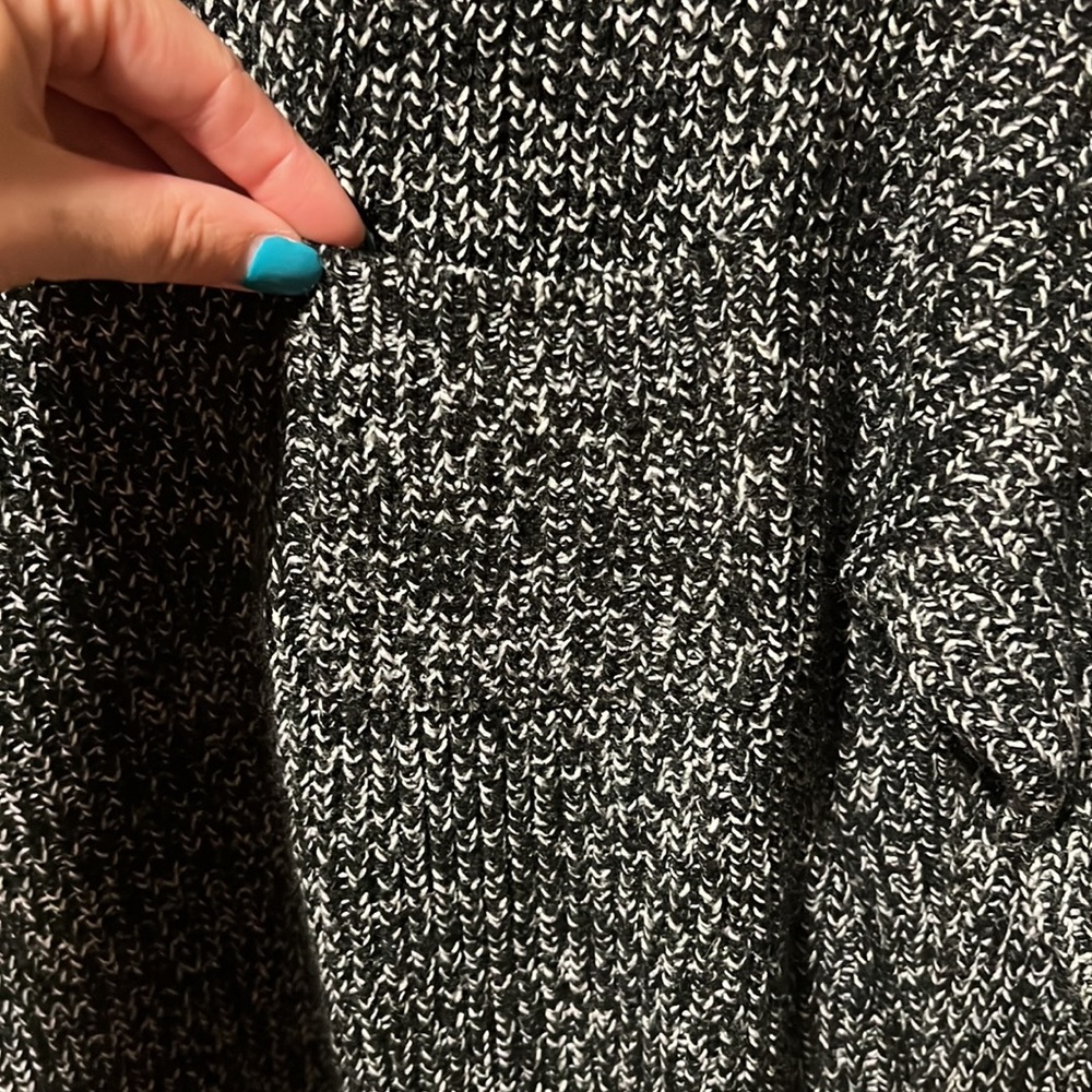 Sweater - Picture 2 of 2